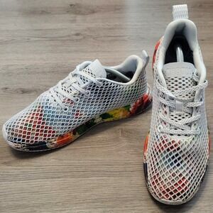 NOBULL Mesh Runner Womens White Rainbow Paint Splatter Pride Sneakers size 8